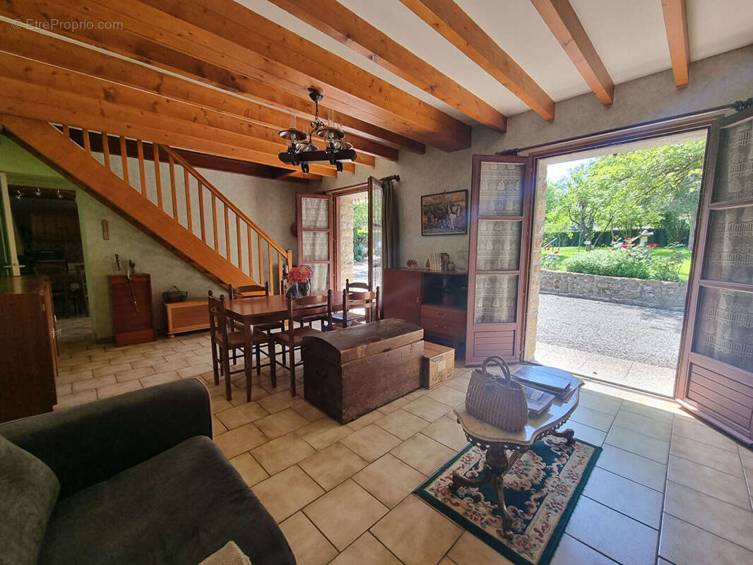 Maison à POILLEY