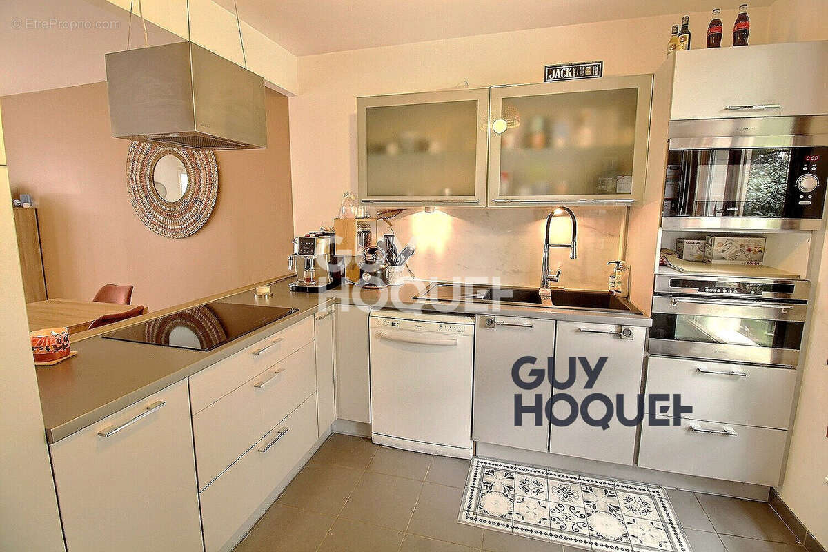 Maison à LIMEIL-BREVANNES