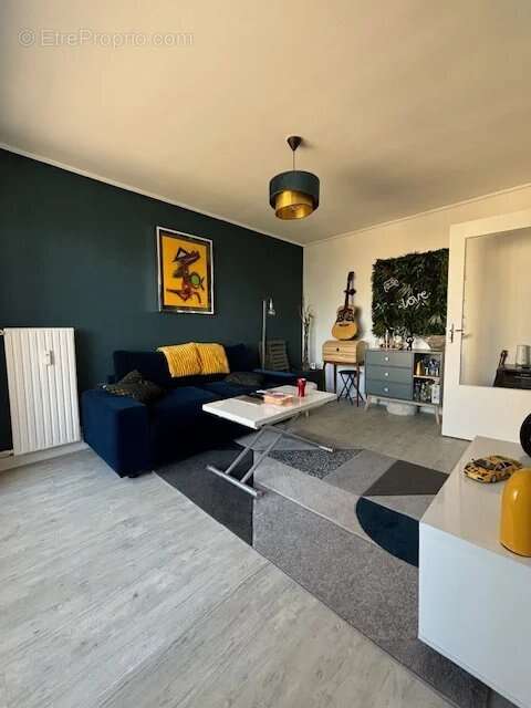 Appartement à SAINT-GRATIEN