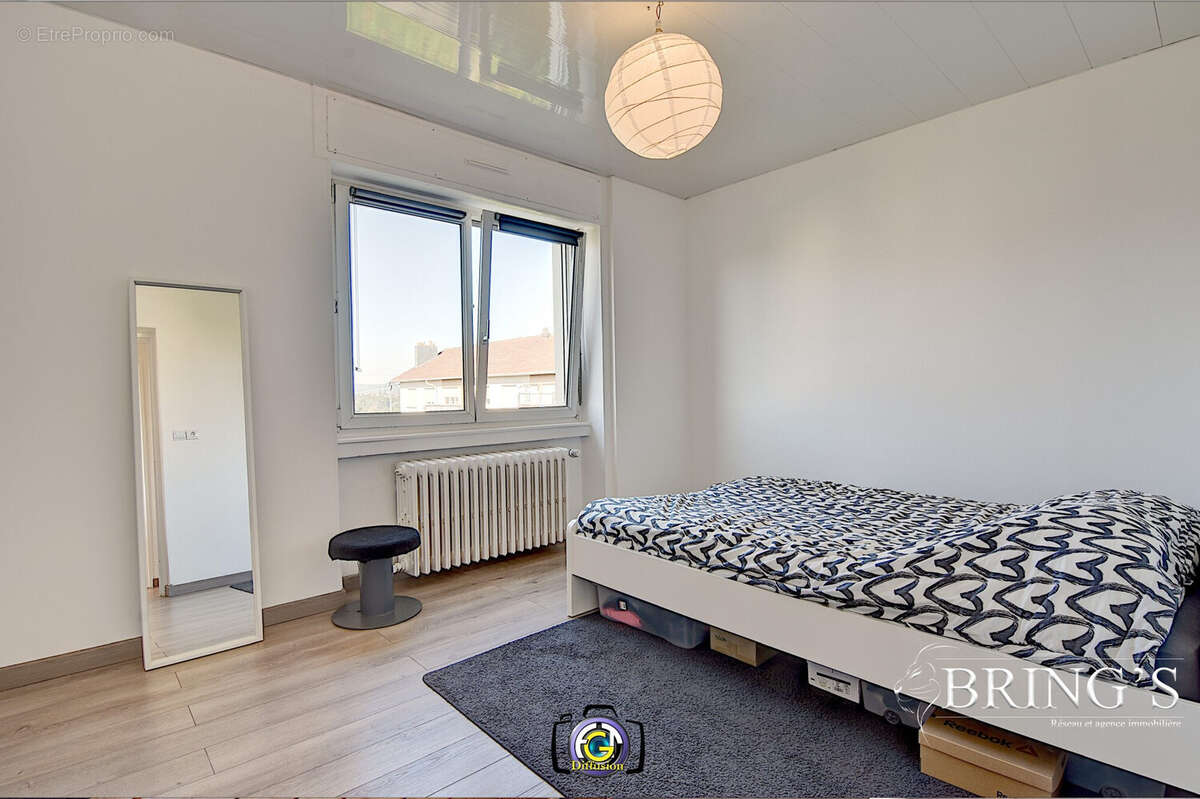 Appartement à BOUSSE