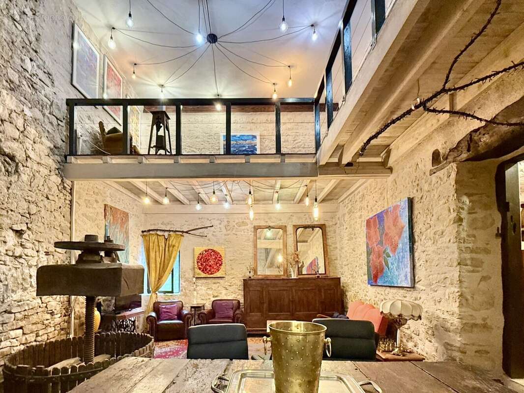 Maison à ESPERAZA