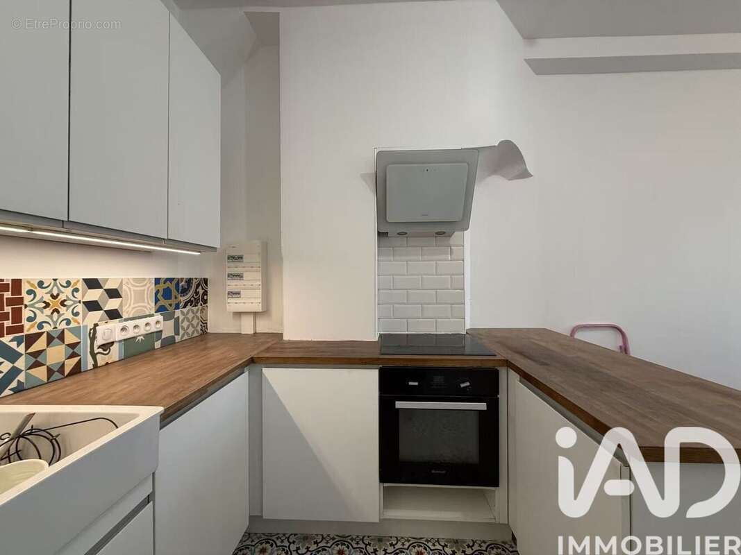 Photo 2 - Appartement à SAINT-DENIS