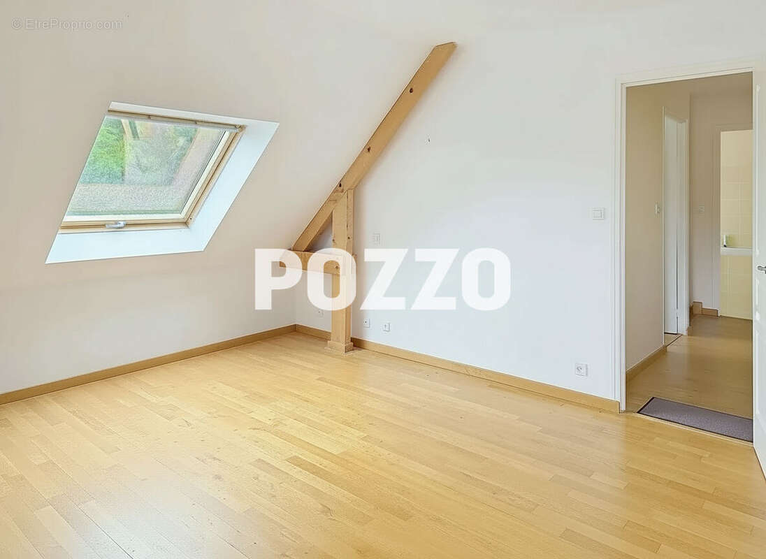 Maison Yquelon 6 pièce(s) 137 m² - photo 13
