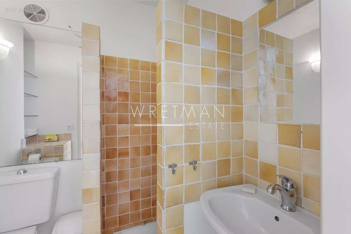 Maison à TOURRETTES-SUR-LOUP