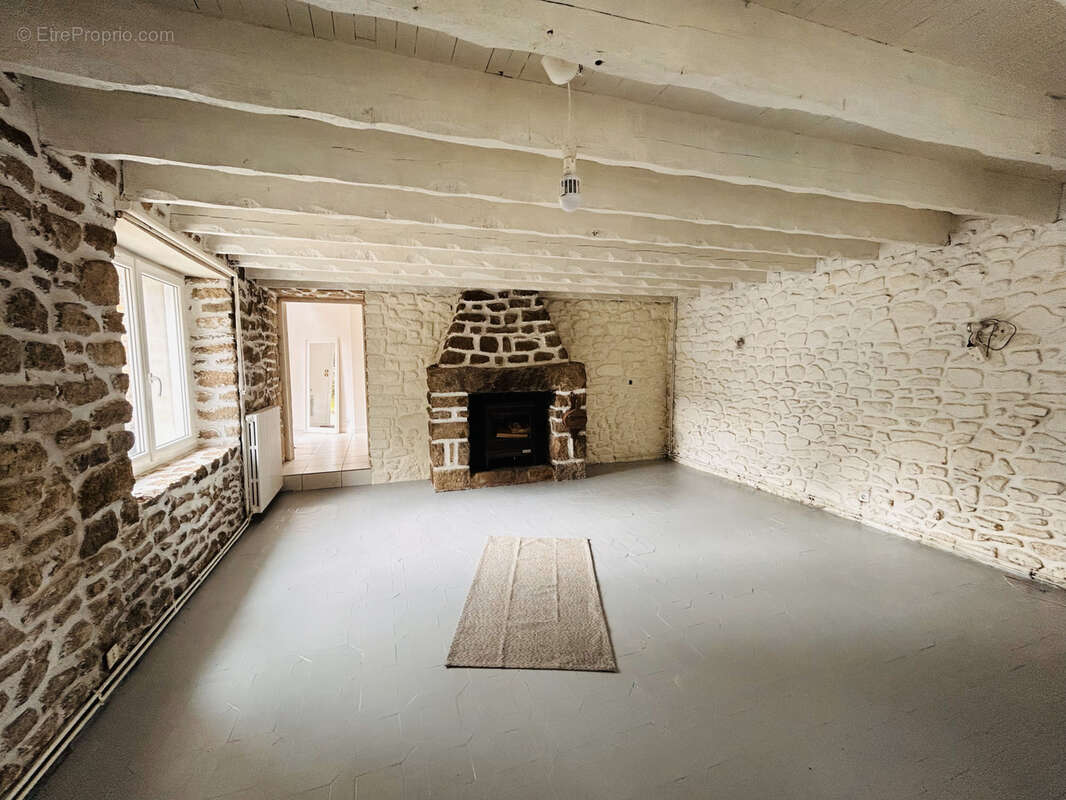 Maison à PLOUDANIEL