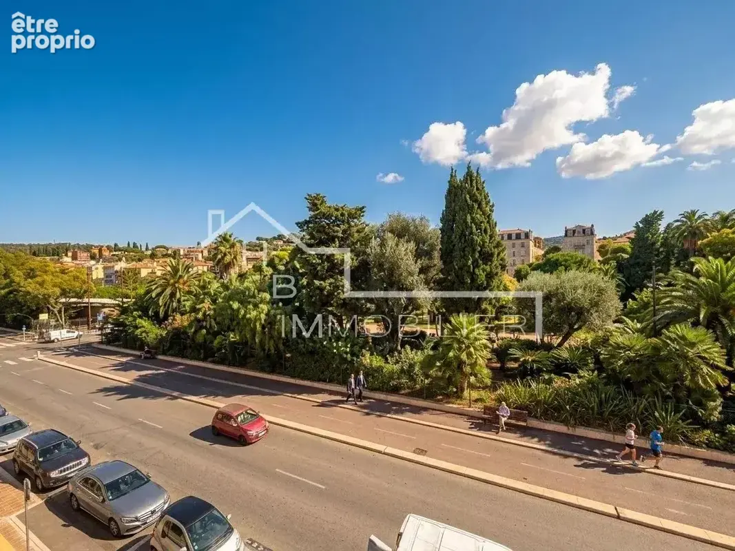 Appartement 1 pièce 28 m² à vendre à Nice (06000) - photo 2