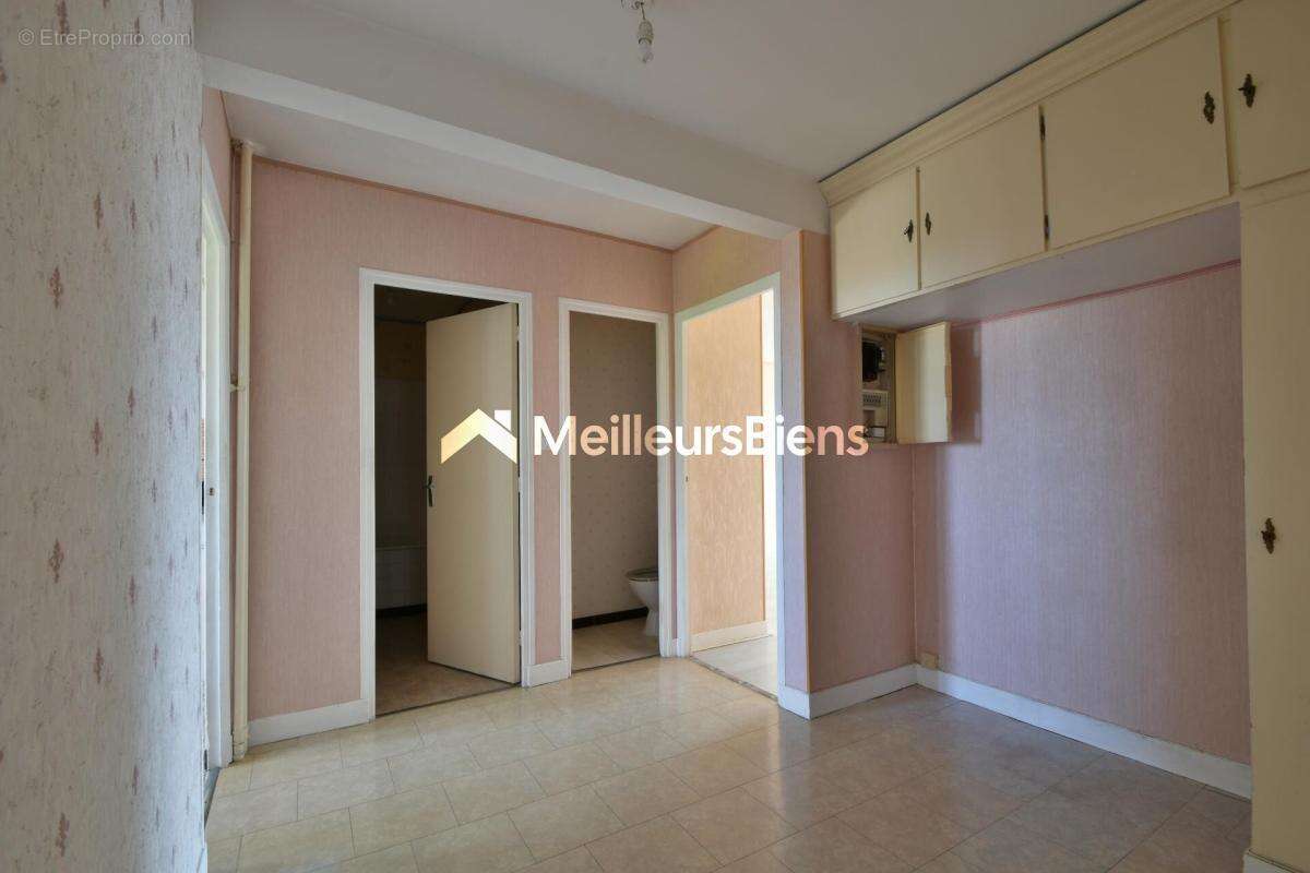 appartement t3 avec loggia - photo 2
