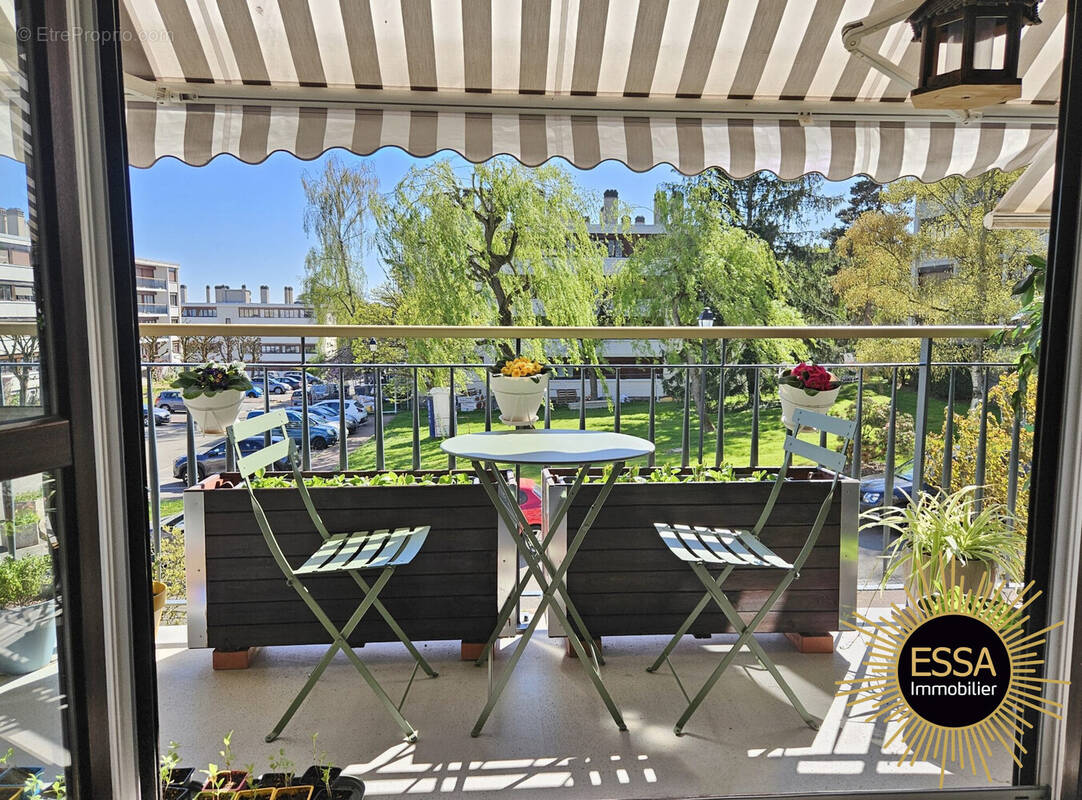 Appartement à NOISY-LE-ROI