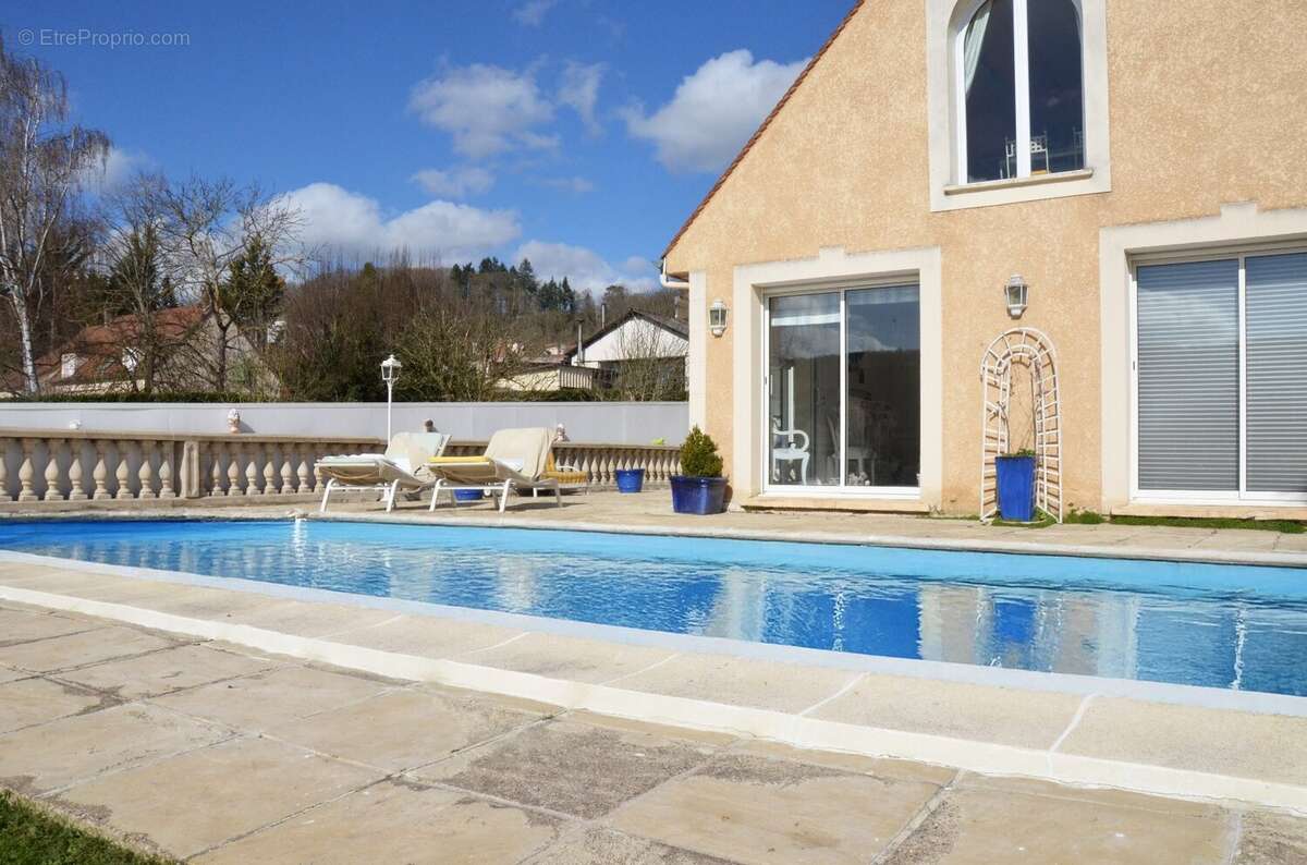 Maison à CHEVREUSE