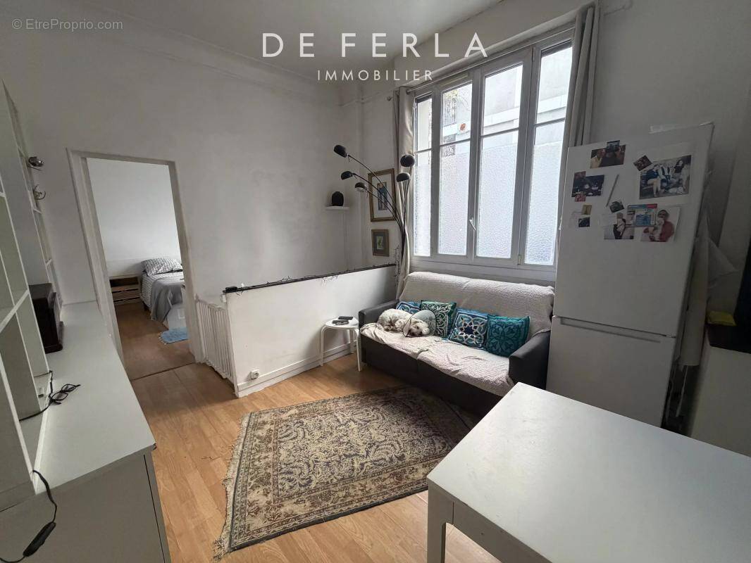 Appartement à PARIS-15E