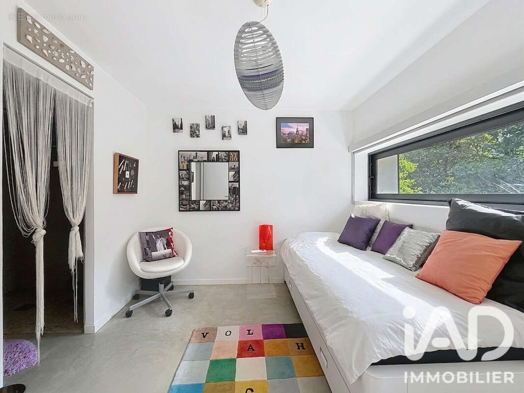 Appartement 94 m² à Dommartin  - photo 6
