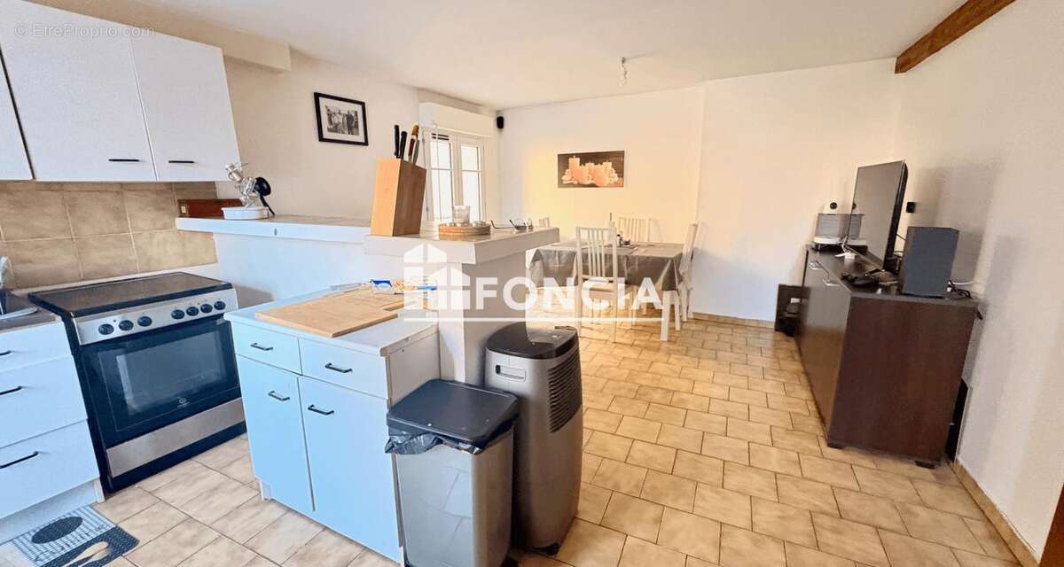 Appartement à SACLAS