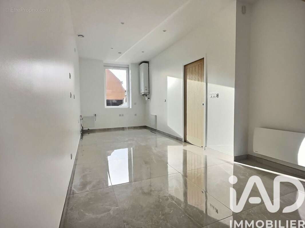 Photo 2 - Maison à WATTRELOS