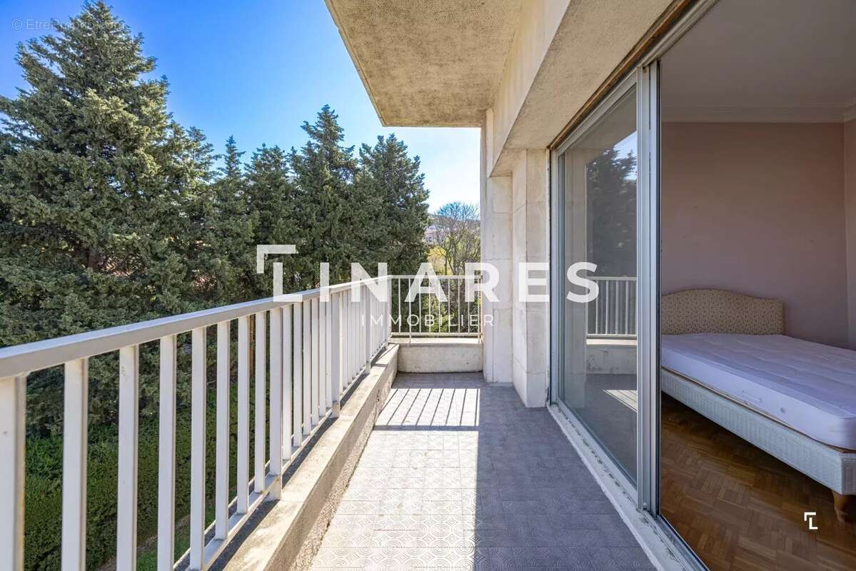 Appartement à MARSEILLE-9E