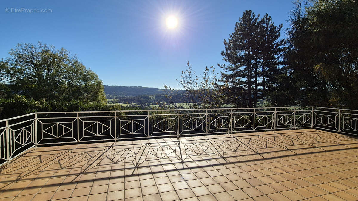 Maison à GIOU-DE-MAMOU