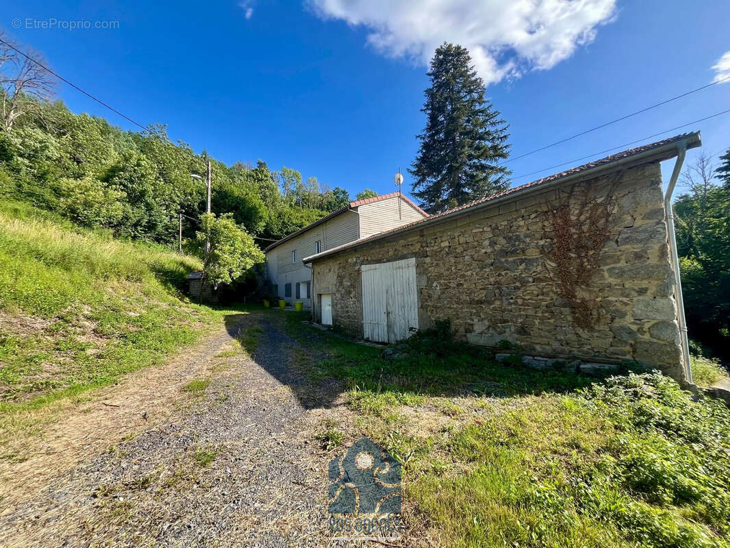 Maison à THIERS
