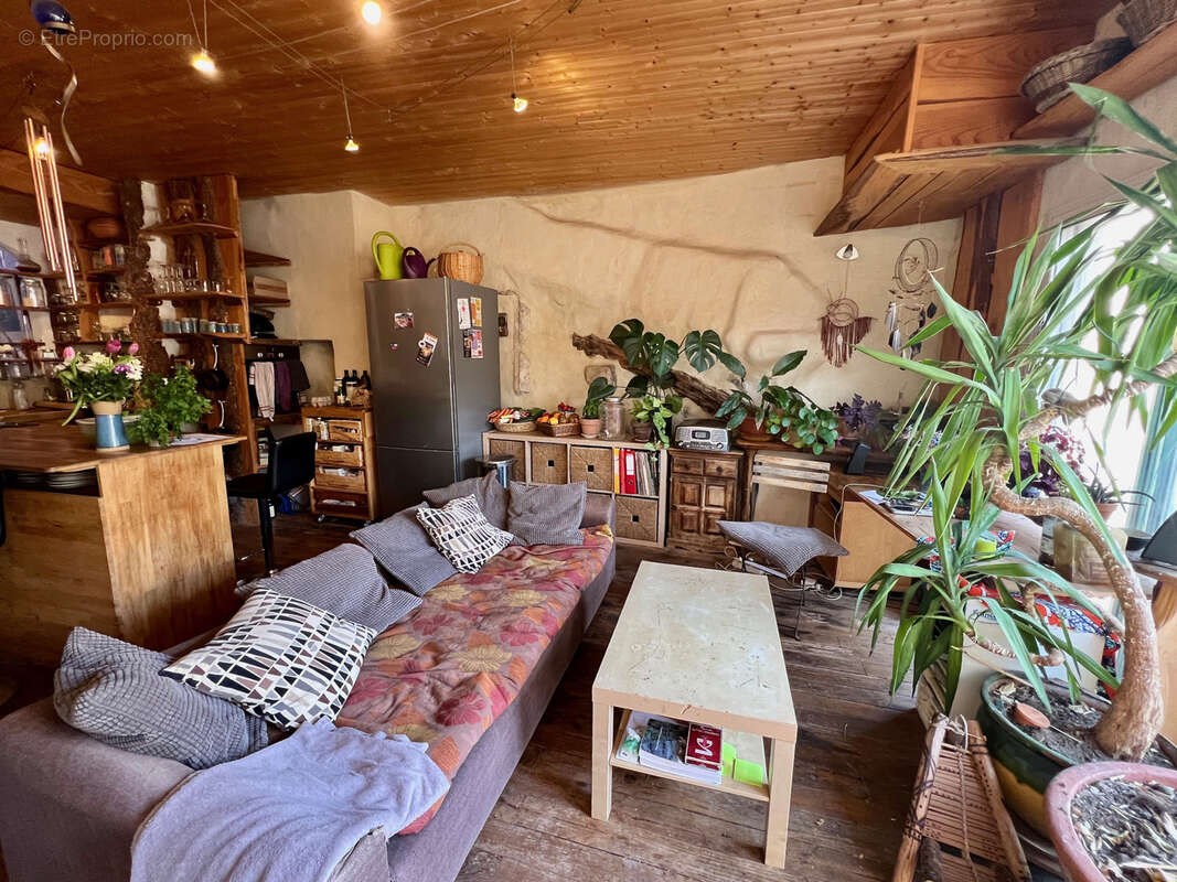 Maison à BUIS-LES-BARONNIES