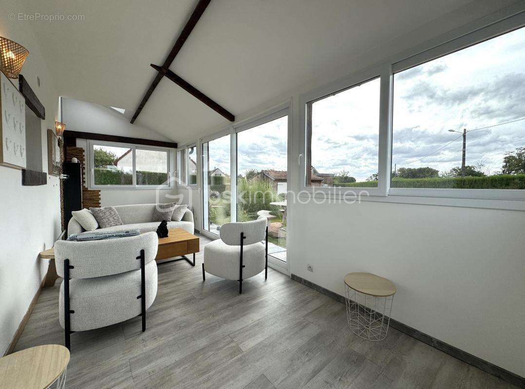 Maison à VIELS-MAISONS