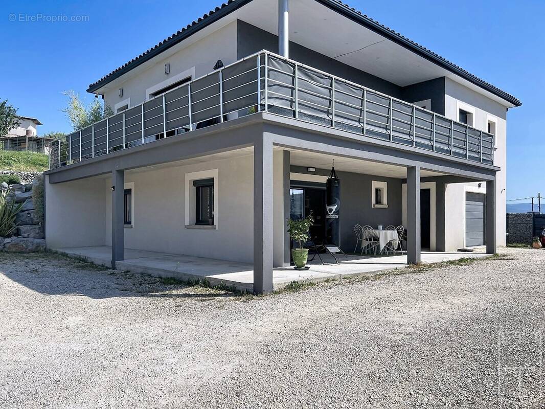 Maison à AUBENAS