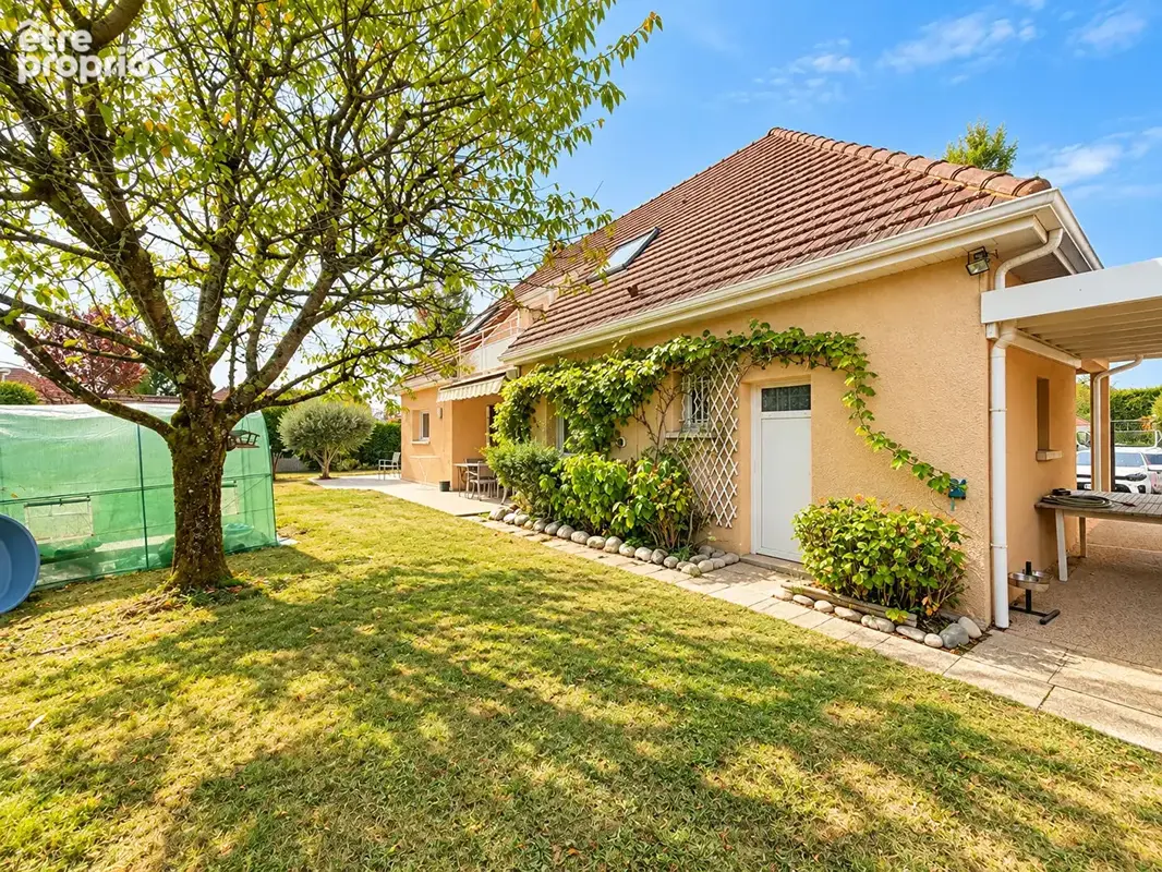 Lescar, Maison T5 sur jardin 700m² - photo 2