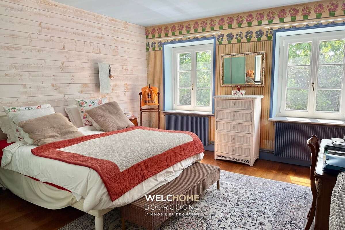 Maison à CHALON-SUR-SAONE