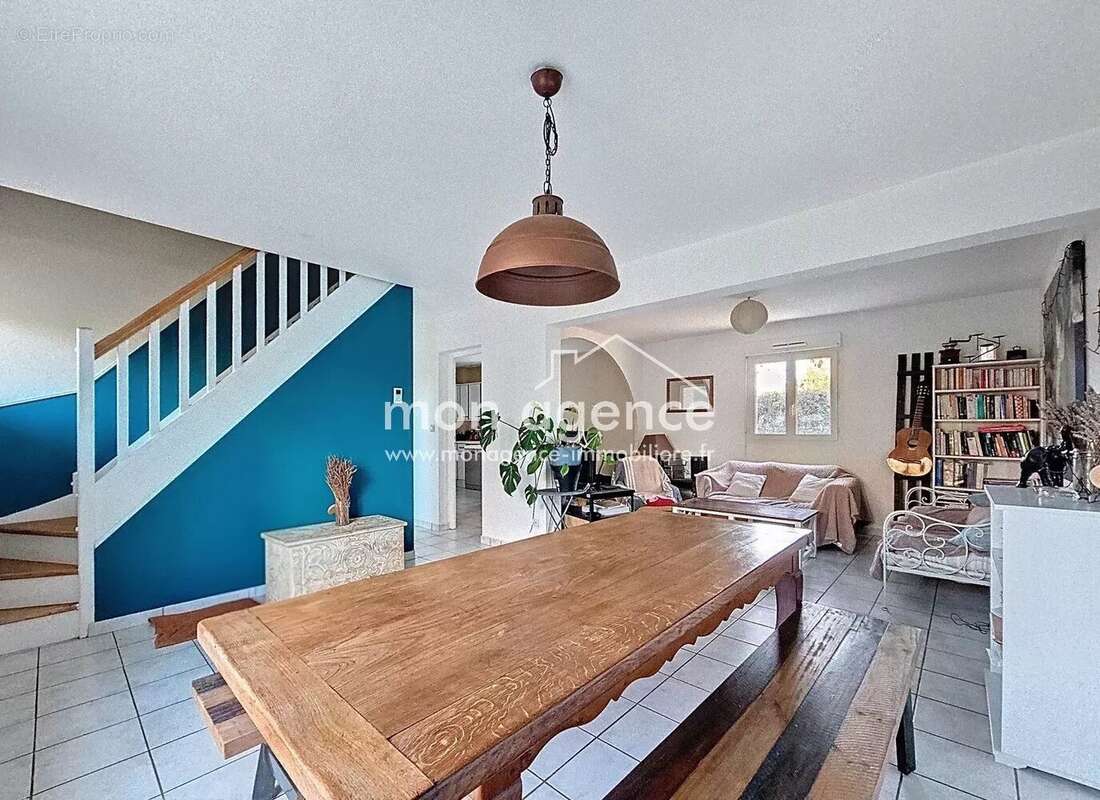 Maison à LA NEUVILLE-CHANT-D&#039;OISEL