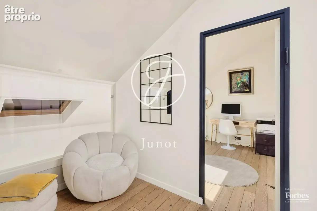 Saint-Cloud - PASTEUR - Maison de 275m² - 5 chambres - Terrain 416m² - photo 11