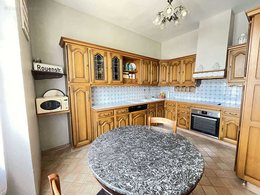 Maison à BEAUMONT-SUR-OISE