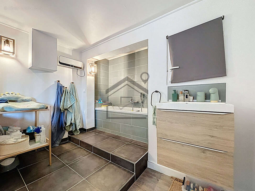 Maison à LES PENNES-MIRABEAU