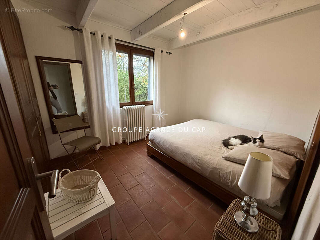 Maison à ROQUEBRUNE-SUR-ARGENS