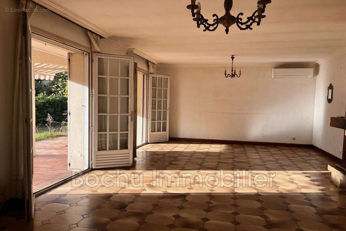 Maison à CASTELNAU-LE-LEZ