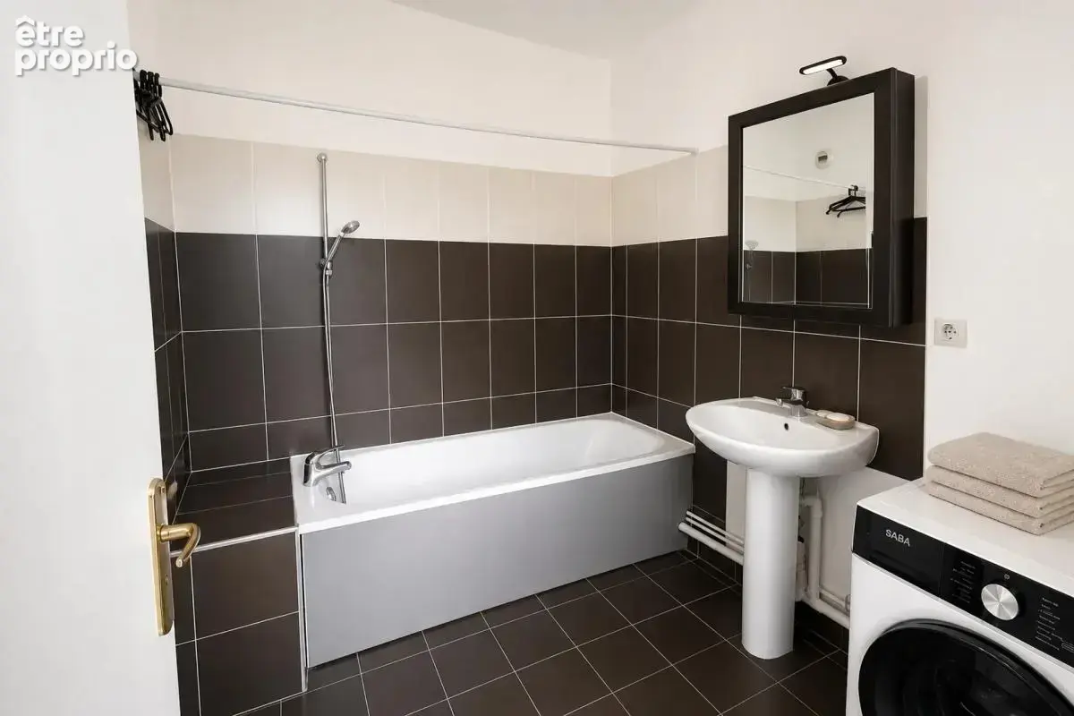 Appartement 2 pièces de 57 m² situé à Elbeuf - photo 8