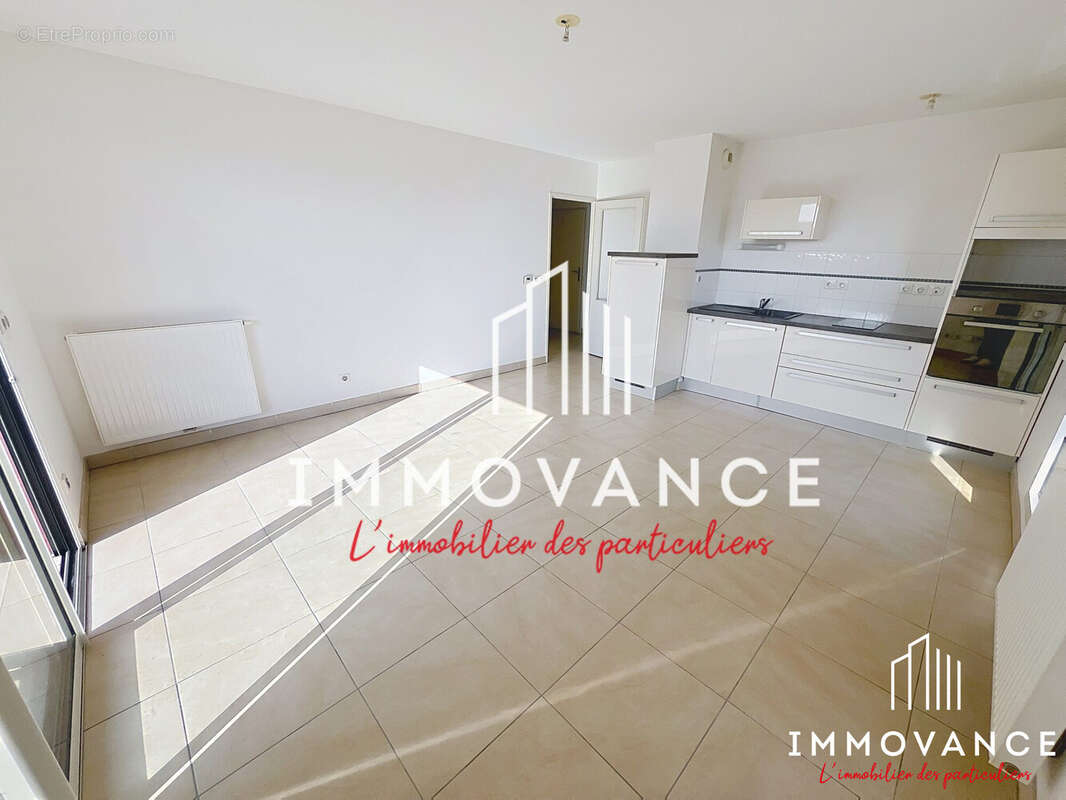 Appartement à JUVIGNAC