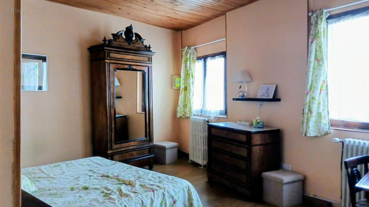 Maison à LA LANDE-SUR-EURE