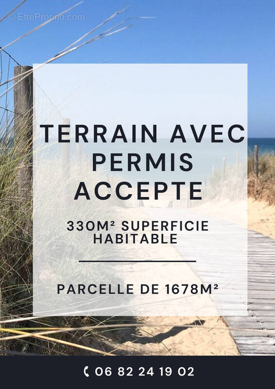 Terrain à LA FLOTTE