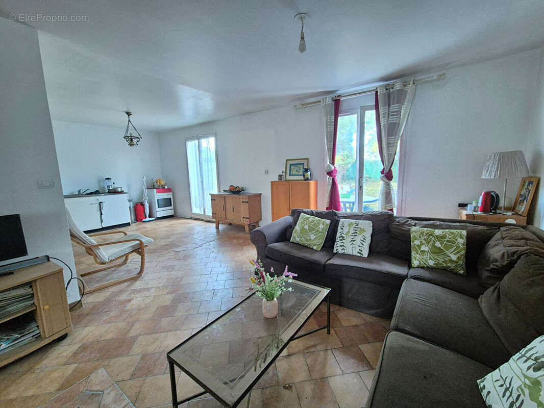 Maison à LE MEE-SUR-SEINE