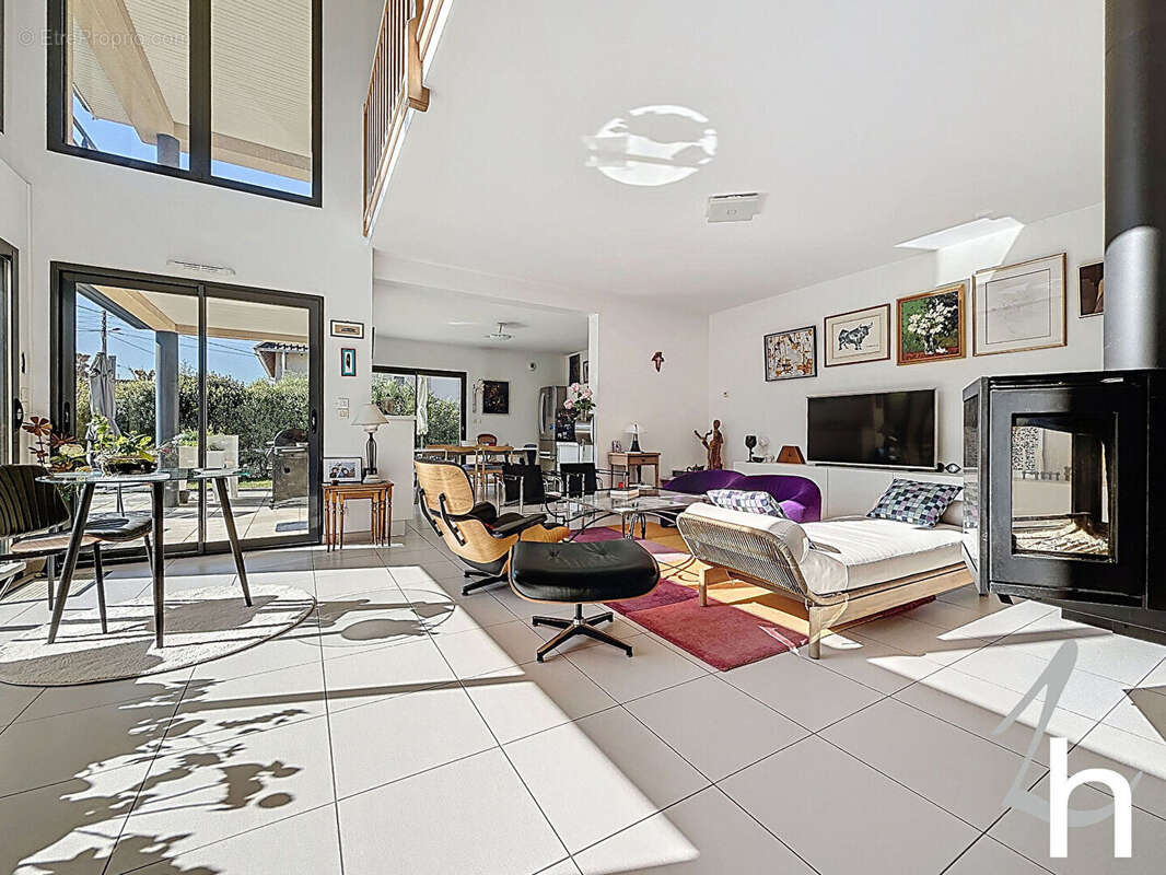 Maison à OUISTREHAM