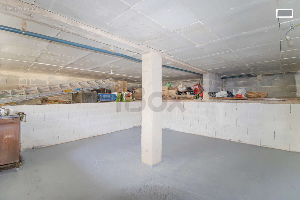 Maison à SIX-FOURS-LES-PLAGES