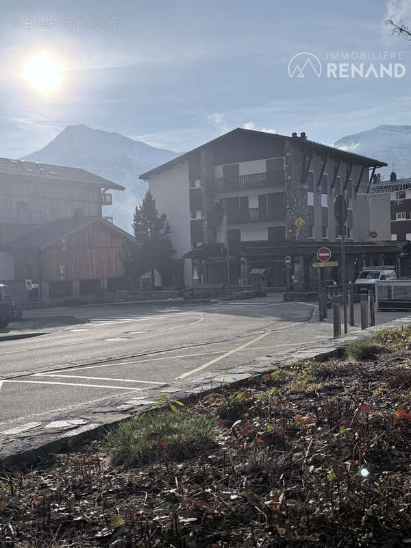 BAtiment ARAVIS EST  - Appartement à CLUSES
