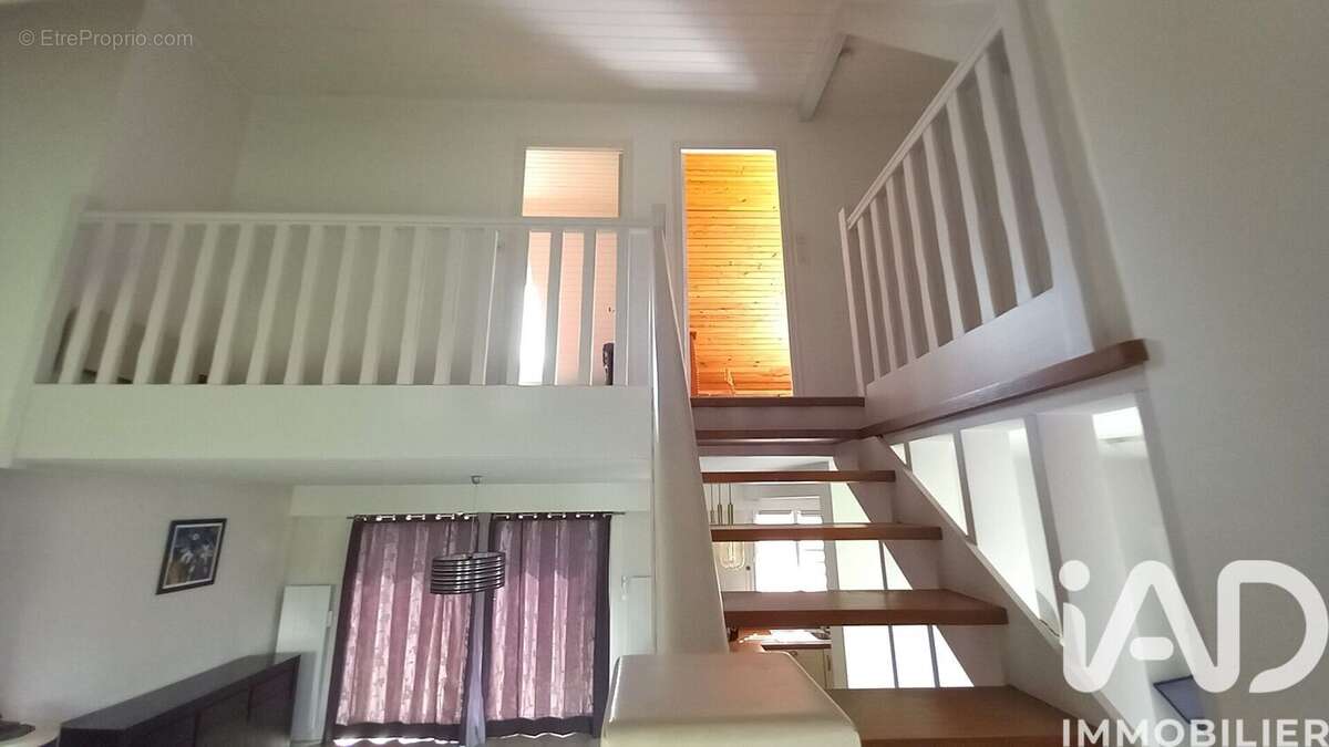 Photo 8 - Maison à SAINT-EVARZEC