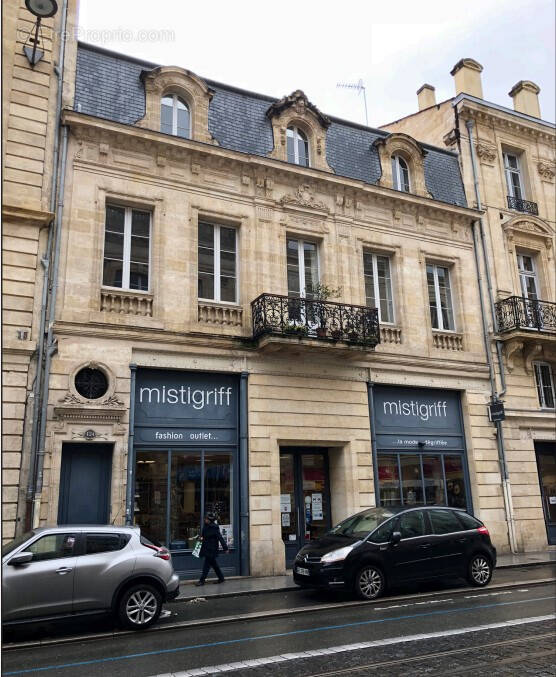 Appartement à BORDEAUX