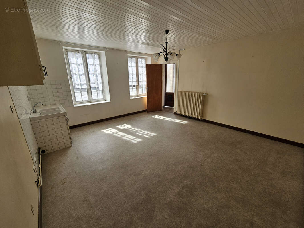 Maison de bourg proche des commerces - photo 5