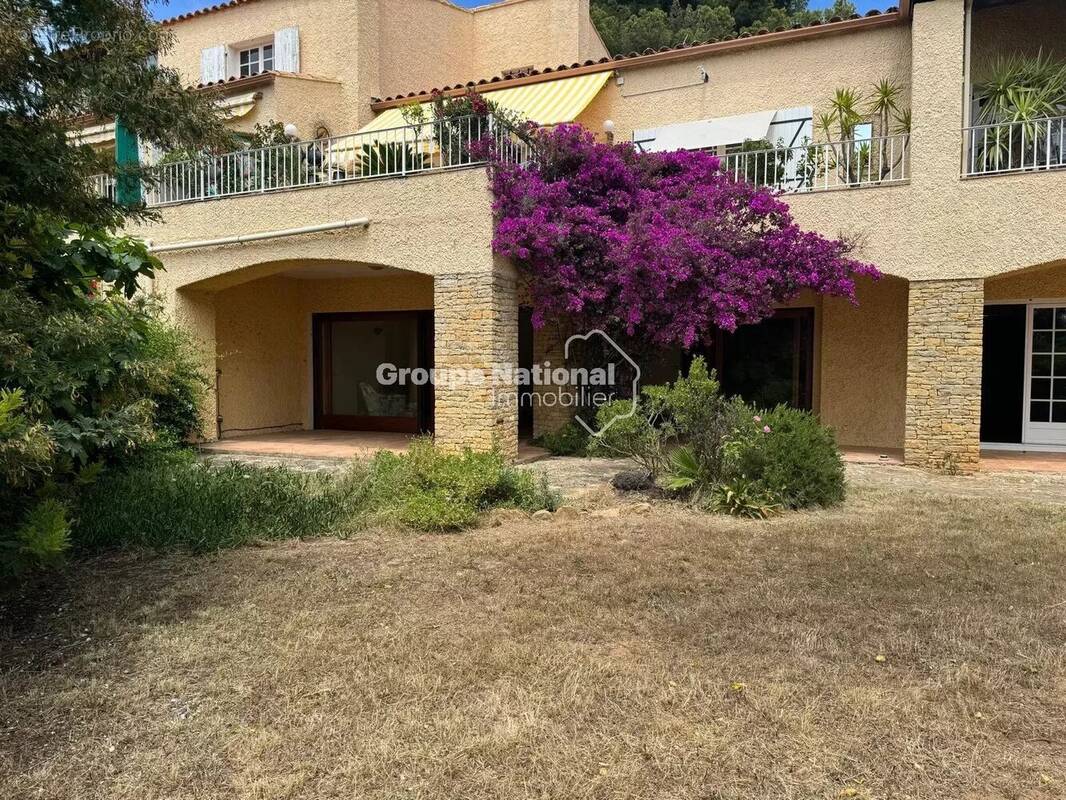 Appartement à SANARY-SUR-MER