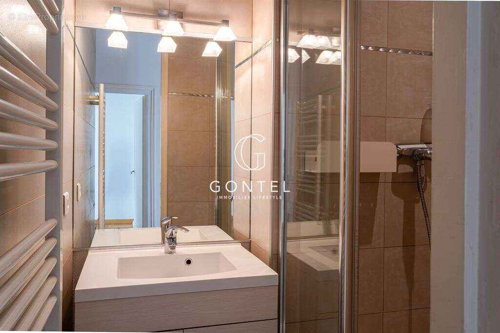 Appartement à LYON-6E