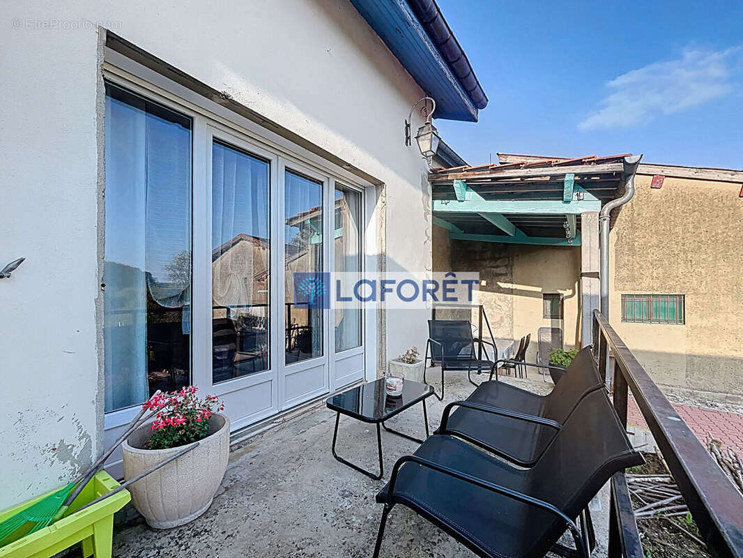 Maison à MUSSEY-SUR-MARNE