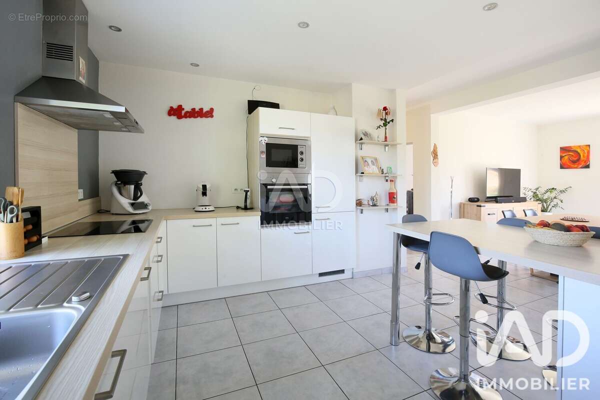 Maison 90 m² à Pechbonnieu  - photo 8