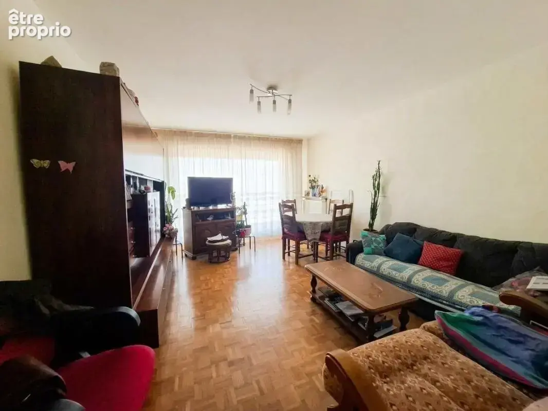 T4 82 m² + balcon vue dégagée - photo 3