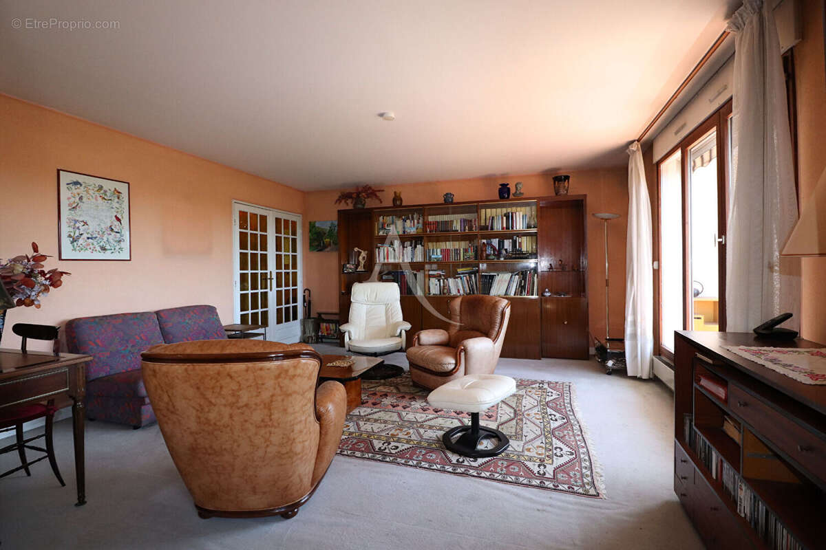 Appartement à CHAVILLE