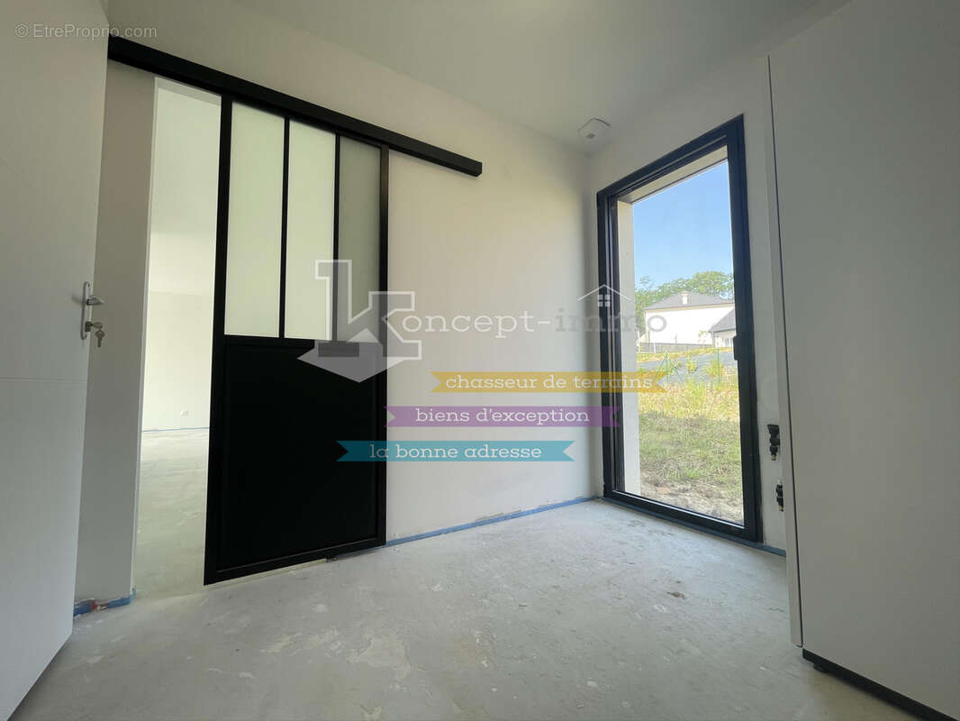 n°10 - Maison à BREUIL-LE-VERT