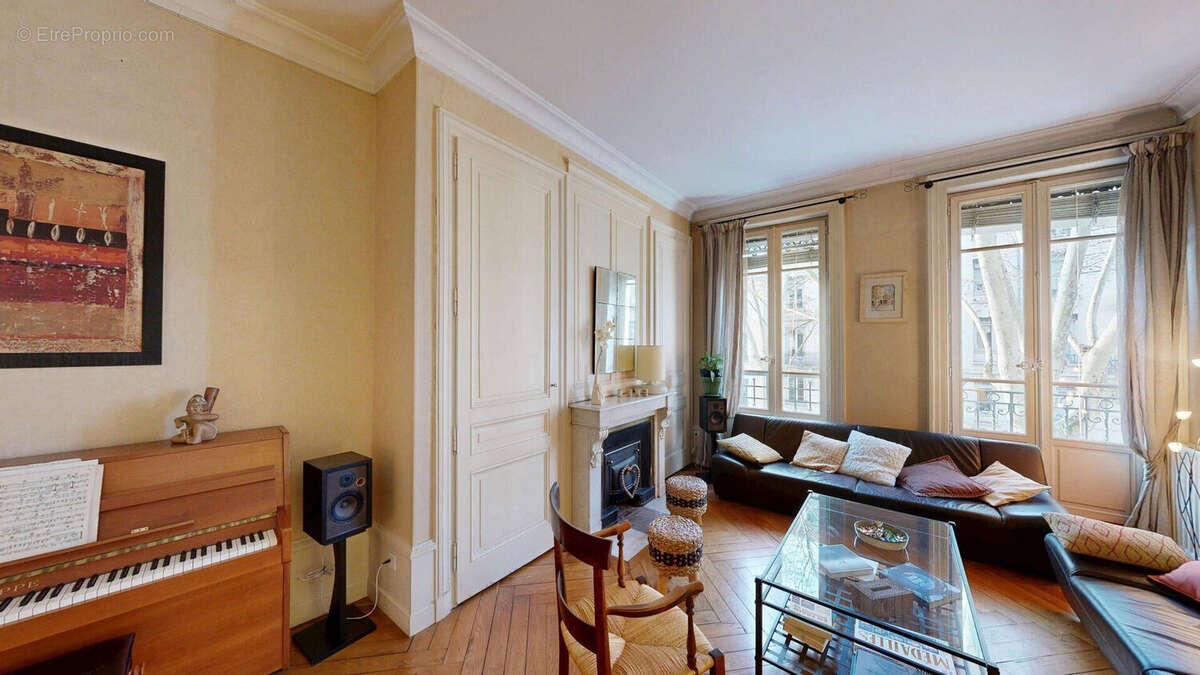 Appartement à LYON-7E